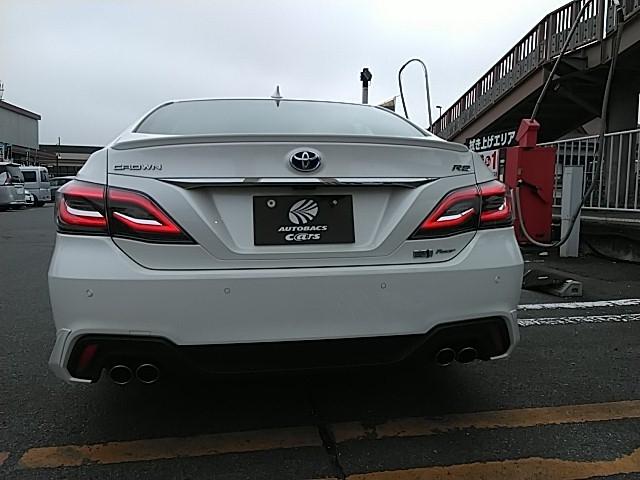 クラウン RSアドバンス Four ワンオーナー 革シート キーレス フルセグ ナビ&TV 18アルミホイール アイドリングストップ エアバッグ 電動シート オートマ ディーラー車 フル装備 安全装備 助手席エアバッグ サイドエアバッグ(4枚目)