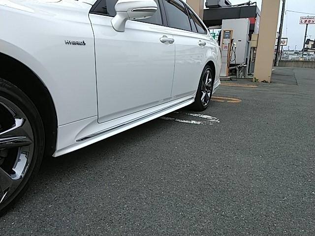 クラウン RSアドバンス Four ワンオーナー 革シート キーレス フルセグ ナビ&TV 18アルミホイール アイドリングストップ エアバッグ 電動シート オートマ ディーラー車 フル装備 安全装備 助手席エアバッグ サイドエアバッグ(7枚目)