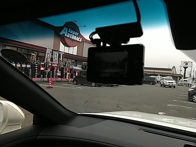 クラウン RSアドバンス Four ワンオーナー 革シート キーレス フルセグ ナビ&TV 18アルミホイール アイドリングストップ エアバッグ 電動シート オートマ ディーラー車 フル装備 安全装備 助手席エアバッグ サイドエアバッグ(11枚目)