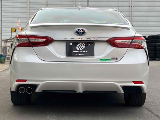 カムリ WSレザーパッケージ TRDエアロ クリアランスソナー レーンアシスト オートクルーズコントロール バックカメラ ナビ オートマチックハイビーム LEDヘッドランプ ヘッドアップディスプレイ パドルシフト(13枚目)