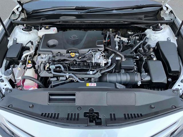 カムリ WSレザーパッケージ TRDエアロ クリアランスソナー レーンアシスト オートクルーズコントロール バックカメラ ナビ オートマチックハイビーム LEDヘッドランプ ヘッドアップディスプレイ パドルシフト(52枚目)