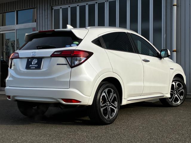 ヴェゼル ハイブリッドＺ・ホンダセンシング　純正メモリーナビ、シートヒーター、純正エンジンスターター、電動パーキング、オートクルーズ、ＬＥＤヘッドライト、オートライトー、レーンキープアシスト、バックカメラ、ＥＴＣ、ワンオーナー車（8枚目）