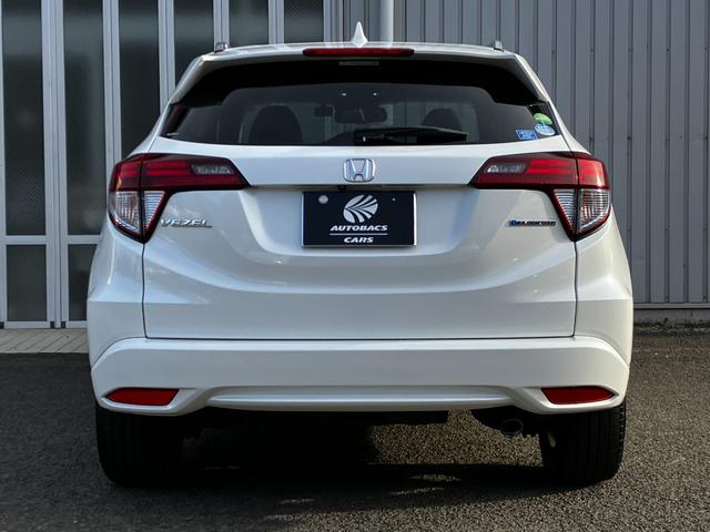 ヴェゼル ハイブリッドＺ・ホンダセンシング　純正メモリーナビ、シートヒーター、純正エンジンスターター、電動パーキング、オートクルーズ、ＬＥＤヘッドライト、オートライトー、レーンキープアシスト、バックカメラ、ＥＴＣ、ワンオーナー車（9枚目）