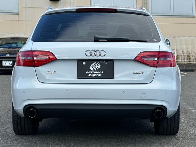 Ａ４アバント ２．０ＴＦＳＩ　クワトロ／４ＷＤ／純正ナビ／バックカメラ／ＥＴＣ／クリアランスソナー／パワーシート／シートヒーター／１７インチ純正アルミホイール／スマートキー／プッシュスタート／電動格納ミラー／アイドリングストップ（16枚目）