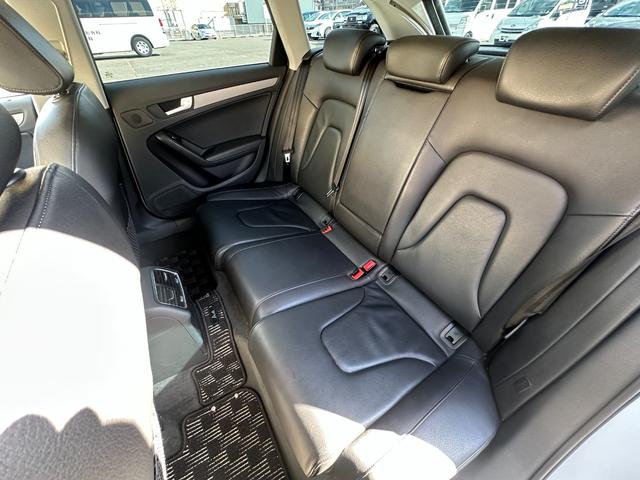 Ａ４アバント ２．０ＴＦＳＩ　クワトロ／４ＷＤ／純正ナビ／バックカメラ／ＥＴＣ／クリアランスソナー／パワーシート／シートヒーター／１７インチ純正アルミホイール／スマートキー／プッシュスタート／電動格納ミラー／アイドリングストップ（23枚目）