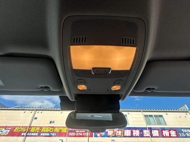 Ａ４アバント ２．０ＴＦＳＩ　クワトロ／４ＷＤ／純正ナビ／バックカメラ／ＥＴＣ／クリアランスソナー／パワーシート／シートヒーター／１７インチ純正アルミホイール／スマートキー／プッシュスタート／電動格納ミラー／アイドリングストップ（45枚目）