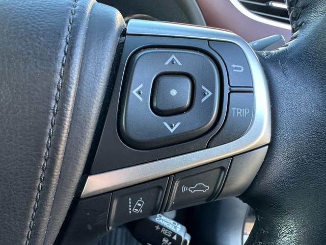 ハリアー プレミアム アドバンスドパッケージ 4WD/純正8型ナビ/全方位カメラ/JBLサウンド/トヨタセーフティセンス/レーダークルーズコントロール/衝突軽減装置/パワーバックドア/パワーシート/スマートキー/オートハイビーム/電動チルト(27枚目)