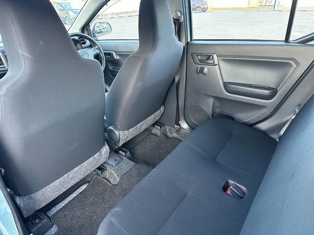 ミライース L 純正オーディオ/アイドリングストップ/横滑り防止機能/全席パワーウインドウ/衝突安全ボディ/エアコン/パワーステアリング/ABS/CVT/運転席エアバック/助手席エアバック/キーレス/スペアキー(35枚目)