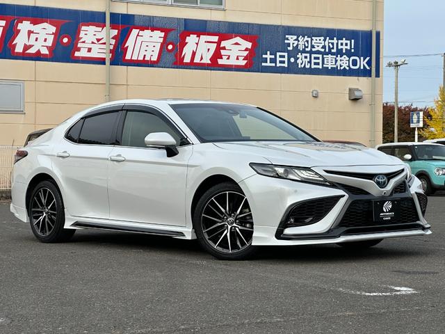 カムリ WSレザーパッケージ 4WD 後期型/4WD/GRフルエアロ/TRDドレスアップマフラー/全方位カメラ/JBL/純正ナビ/ディスプレイオーディオ/ヘッドアップディスプレイ/ブラインドスポットモニター/ETC2.0/フルレザーシート(2枚目)