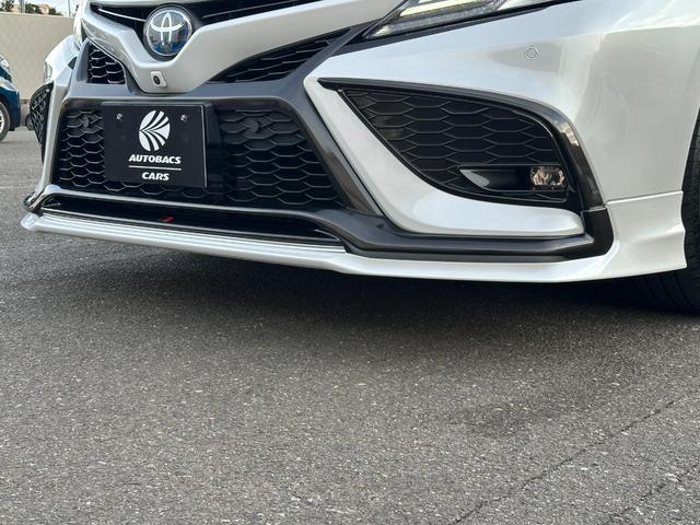 カムリ WSレザーパッケージ 4WD 後期型/4WD/GRフルエアロ/TRDドレスアップマフラー/全方位カメラ/JBL/純正ナビ/ディスプレイオーディオ/ヘッドアップディスプレイ/ブラインドスポットモニター/ETC2.0/フルレザーシート(9枚目)