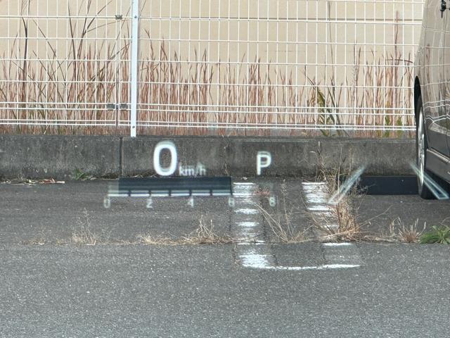 カムリ WSレザーパッケージ 4WD 後期型/4WD/GRフルエアロ/TRDドレスアップマフラー/全方位カメラ/JBL/純正ナビ/ディスプレイオーディオ/ヘッドアップディスプレイ/ブラインドスポットモニター/ETC2.0/フルレザーシート(14枚目)