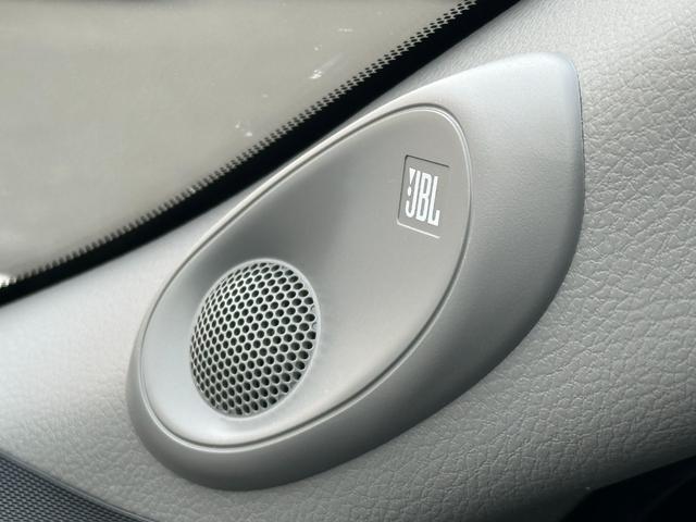 カムリ WSレザーパッケージ 4WD 後期型/4WD/GRフルエアロ/TRDドレスアップマフラー/全方位カメラ/JBL/純正ナビ/ディスプレイオーディオ/ヘッドアップディスプレイ/ブラインドスポットモニター/ETC2.0/フルレザーシート(20枚目)