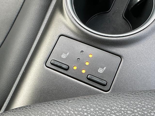 カムリ WSレザーパッケージ 4WD 後期型/4WD/GRフルエアロ/TRDドレスアップマフラー/全方位カメラ/JBL/純正ナビ/ディスプレイオーディオ/ヘッドアップディスプレイ/ブラインドスポットモニター/ETC2.0/フルレザーシート(29枚目)