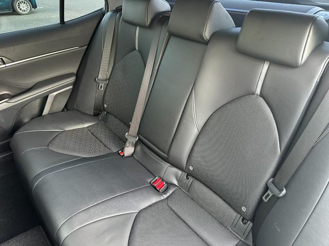 カムリ WSレザーパッケージ 4WD 後期型/4WD/GRフルエアロ/TRDドレスアップマフラー/全方位カメラ/JBL/純正ナビ/ディスプレイオーディオ/ヘッドアップディスプレイ/ブラインドスポットモニター/ETC2.0/フルレザーシート(36枚目)