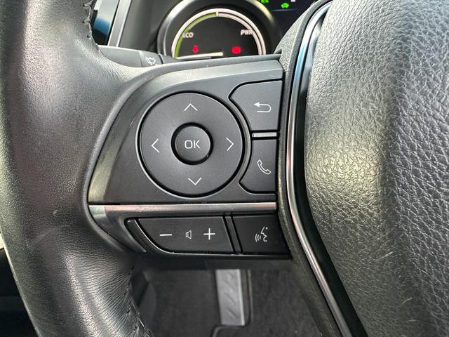 カムリ WSレザーパッケージ 4WD 後期型/4WD/GRフルエアロ/TRDドレスアップマフラー/全方位カメラ/JBL/純正ナビ/ディスプレイオーディオ/ヘッドアップディスプレイ/ブラインドスポットモニター/ETC2.0/フルレザーシート(43枚目)