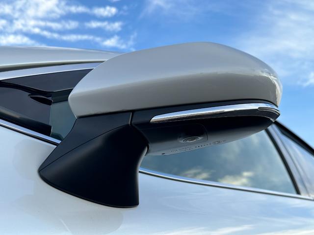 カムリ WSレザーパッケージ 4WD 後期型/4WD/GRフルエアロ/TRDドレスアップマフラー/全方位カメラ/JBL/純正ナビ/ディスプレイオーディオ/ヘッドアップディスプレイ/ブラインドスポットモニター/ETC2.0/フルレザーシート(73枚目)