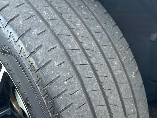 カムリ WSレザーパッケージ 4WD 後期型/4WD/GRフルエアロ/TRDドレスアップマフラー/全方位カメラ/JBL/純正ナビ/ディスプレイオーディオ/ヘッドアップディスプレイ/ブラインドスポットモニター/ETC2.0/フルレザーシート(76枚目)