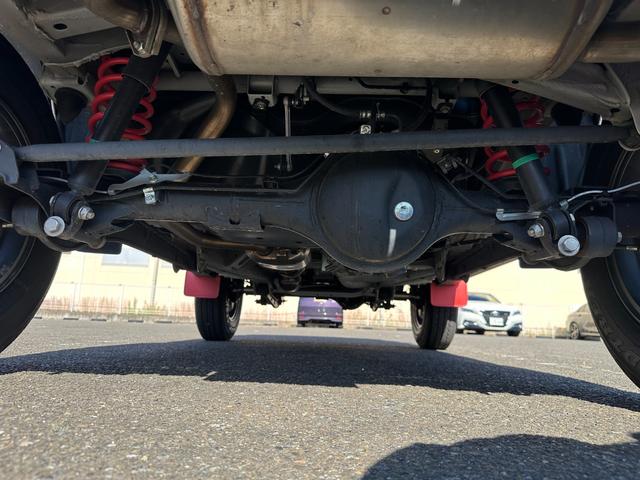 基本保証（３ヵ月ｏｒ３，０００ｋｍまで）を中古車にもお付けしています※対象車両は初年度登録から１０年以下、走行距離８１，０００ｋｍ以下の国産車、車検適応車両、軽度の修復歴のある車両となります