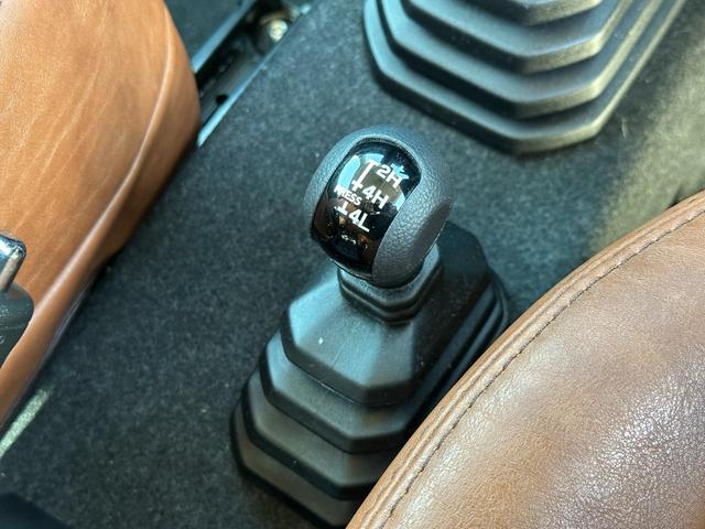 タイヤ＆ホイールお預かりサービスがございます。タイヤ＆ホイールの保管・収納にお困りな方や、保管するタイヤが重たくて毎シーズン積むのが大変。という方に大変ご好評いただいております♪ぜひご利用ください♪