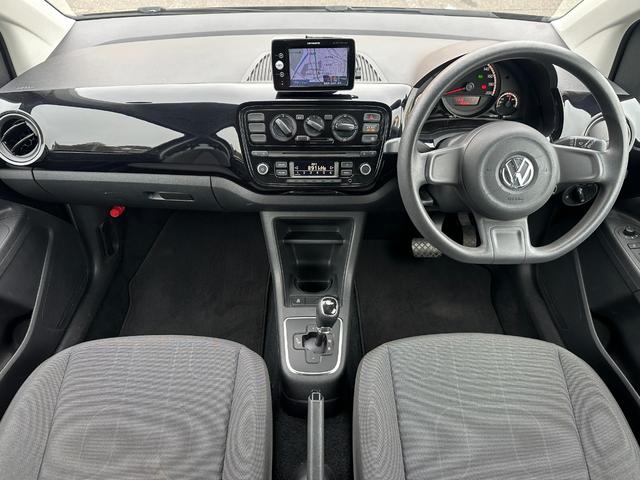 アップ！ ムーブ　アップ！　衝突軽減装置／純正オーディオ／ナビ／テレビ／ＣＤ再生／３ドア／実走行４万ＫＭ／当店買取車両／ＭＴモード／キーレスエントリー／スペアキー付き／ＡＴ／パワーウィンドウ／パワーステアリング／運転席エアバック（5枚目）