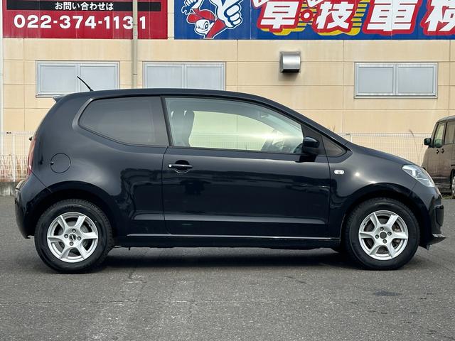 アップ！ ムーブ　アップ！　衝突軽減装置／純正オーディオ／ナビ／テレビ／ＣＤ再生／３ドア／実走行４万ＫＭ／当店買取車両／ＭＴモード／キーレスエントリー／スペアキー付き／ＡＴ／パワーウィンドウ／パワーステアリング／運転席エアバック（17枚目）