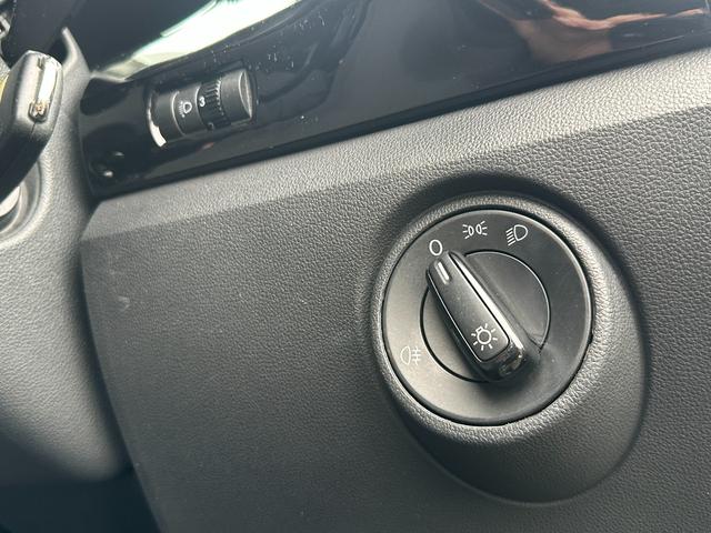 アップ！ ムーブ　アップ！　衝突軽減装置／純正オーディオ／ナビ／テレビ／ＣＤ再生／３ドア／実走行４万ＫＭ／当店買取車両／ＭＴモード／キーレスエントリー／スペアキー付き／ＡＴ／パワーウィンドウ／パワーステアリング／運転席エアバック（31枚目）