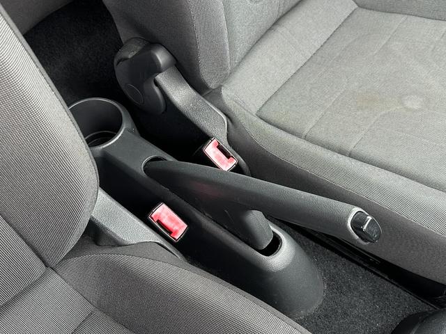 アップ！ ムーブ　アップ！　衝突軽減装置／純正オーディオ／ナビ／テレビ／ＣＤ再生／３ドア／実走行４万ＫＭ／当店買取車両／ＭＴモード／キーレスエントリー／スペアキー付き／ＡＴ／パワーウィンドウ／パワーステアリング／運転席エアバック（41枚目）