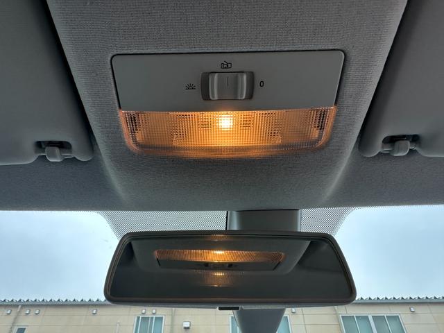 アップ！ ムーブ　アップ！　衝突軽減装置／純正オーディオ／ナビ／テレビ／ＣＤ再生／３ドア／実走行４万ＫＭ／当店買取車両／ＭＴモード／キーレスエントリー／スペアキー付き／ＡＴ／パワーウィンドウ／パワーステアリング／運転席エアバック（44枚目）