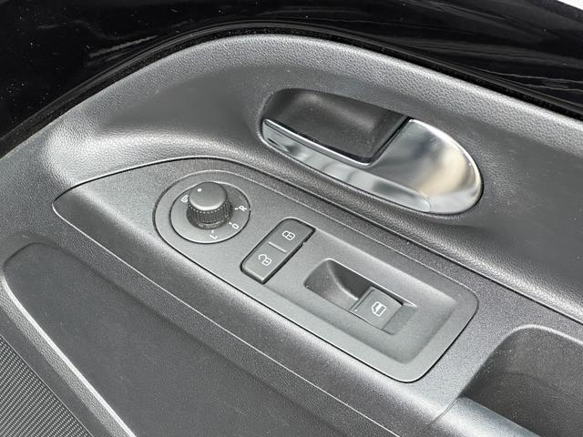 アップ！ ムーブ　アップ！　衝突軽減装置／純正オーディオ／ナビ／テレビ／ＣＤ再生／３ドア／実走行４万ＫＭ／当店買取車両／ＭＴモード／キーレスエントリー／スペアキー付き／ＡＴ／パワーウィンドウ／パワーステアリング／運転席エアバック（50枚目）