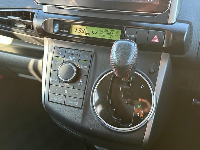 ウィッシュ ２．０Ｚ　社外ナビ／バックカメラ／クルーズコントロール／３列シート／ＥＴＣ２．０／ＣＤ＆ＤＶＤ再生／ブルーレイ対応／ブルートゥース再生／スマートキー／キーレスエントリー／パワーウィンドウ／パワーステアリング（20枚目）