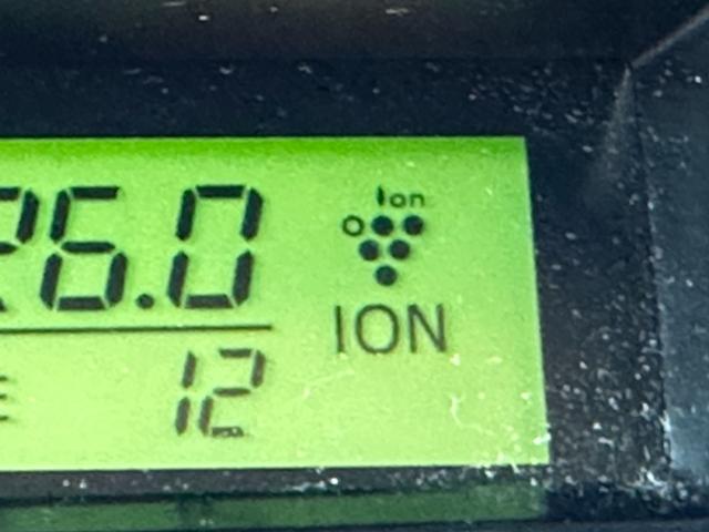 ウィッシュ ２．０Ｚ　社外ナビ／バックカメラ／クルーズコントロール／３列シート／ＥＴＣ２．０／ＣＤ＆ＤＶＤ再生／ブルーレイ対応／ブルートゥース再生／スマートキー／キーレスエントリー／パワーウィンドウ／パワーステアリング（23枚目）