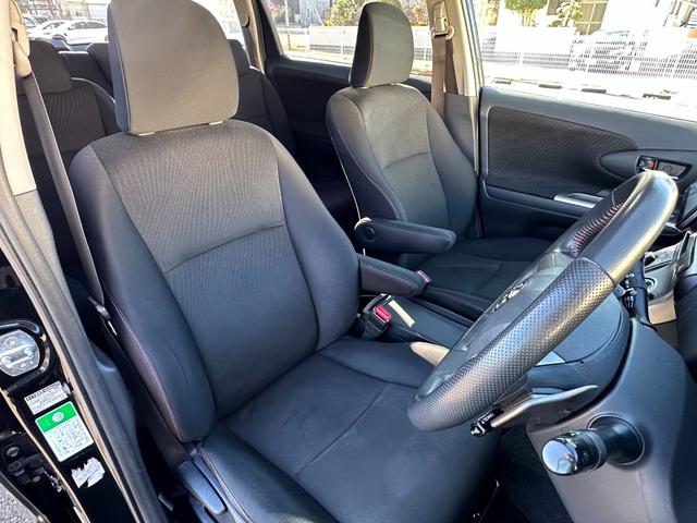 ウィッシュ ２．０Ｚ　社外ナビ／バックカメラ／クルーズコントロール／３列シート／ＥＴＣ２．０／ＣＤ＆ＤＶＤ再生／ブルーレイ対応／ブルートゥース再生／スマートキー／キーレスエントリー／パワーウィンドウ／パワーステアリング（27枚目）