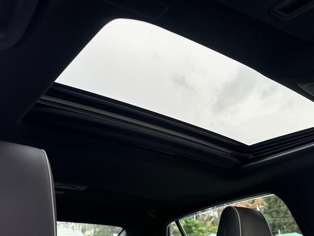クラウン RS アドバンス サンルーフ/TRDエアロ/フルレザー/純正ナビ/フルセグTV/ヘッドアップディスプレイ/ブラインドスポットモニター/ベンチレーション/シートヒーター/ステアリングヒーター/ワンオーナー/シートメモリー(6枚目)