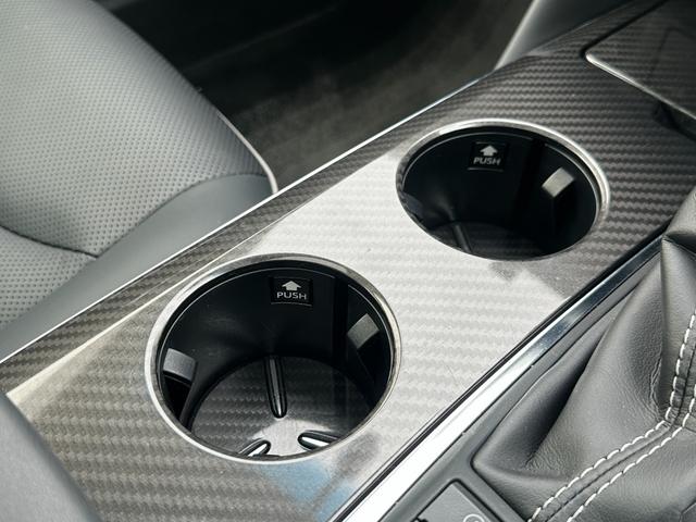 クラウン RS アドバンス サンルーフ/TRDエアロ/フルレザー/純正ナビ/フルセグTV/ヘッドアップディスプレイ/ブラインドスポットモニター/ベンチレーション/シートヒーター/ステアリングヒーター/ワンオーナー/シートメモリー(45枚目)