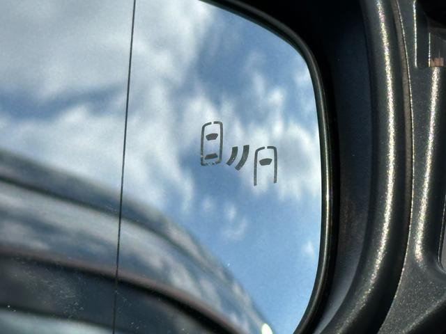 プリウス Z 純正12.3型ディスプレイ/全方位カメラ/AC100V/アドバンストパーク/デジタルミラー/パワーバックドア/BSM/ETC2.0/純正19インチAW/レーダークルーズ/パワーシート/シートメモリー(16枚目)