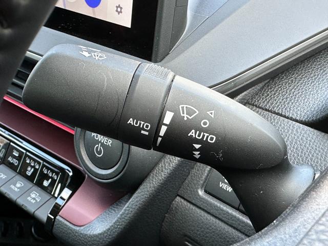 プリウス Z 純正12.3型ディスプレイ/全方位カメラ/AC100V/アドバンストパーク/デジタルミラー/パワーバックドア/BSM/ETC2.0/純正19インチAW/レーダークルーズ/パワーシート/シートメモリー(30枚目)