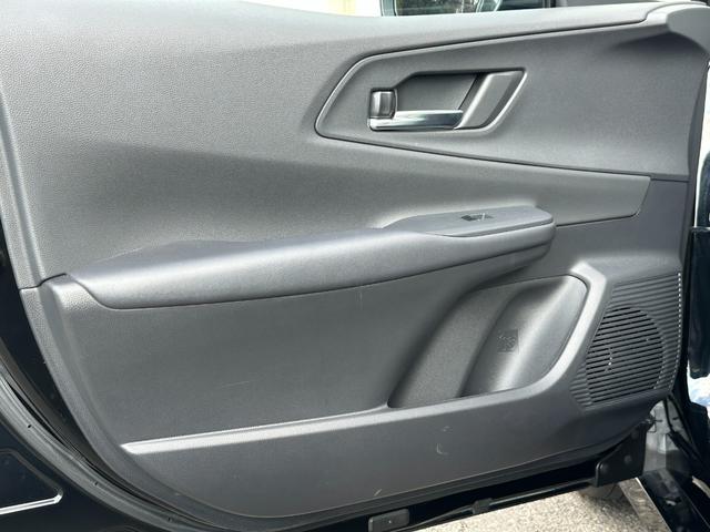 プリウス Z 純正12.3型ディスプレイ/全方位カメラ/AC100V/アドバンストパーク/デジタルミラー/パワーバックドア/BSM/ETC2.0/純正19インチAW/レーダークルーズ/パワーシート/シートメモリー(60枚目)