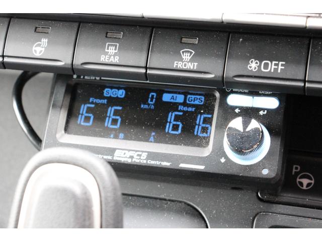 ヴォクシー ハイブリッドS-Z TEIN製車高調 EDFC 社外18インチ4WD (純正部品あり)全周囲カメラ ナビ オートクルーズコントロール レーンアシスト パークアシスト 衝突被害軽減システム 両側電動スライドドア(17枚目)