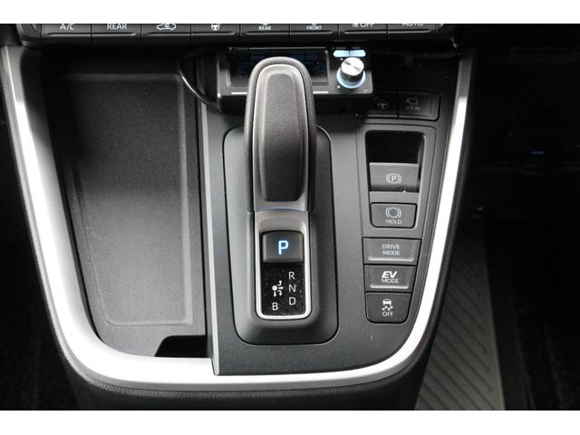 ヴォクシー ハイブリッドS-Z TEIN製車高調 EDFC 社外18インチ4WD (純正部品あり)全周囲カメラ ナビ オートクルーズコントロール レーンアシスト パークアシスト 衝突被害軽減システム 両側電動スライドドア(18枚目)