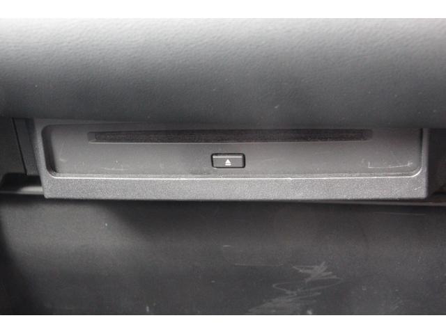 ヴォクシー ハイブリッドS-Z TEIN製車高調 EDFC 社外18インチ4WD (純正部品あり)全周囲カメラ ナビ オートクルーズコントロール レーンアシスト パークアシスト 衝突被害軽減システム 両側電動スライドドア(25枚目)