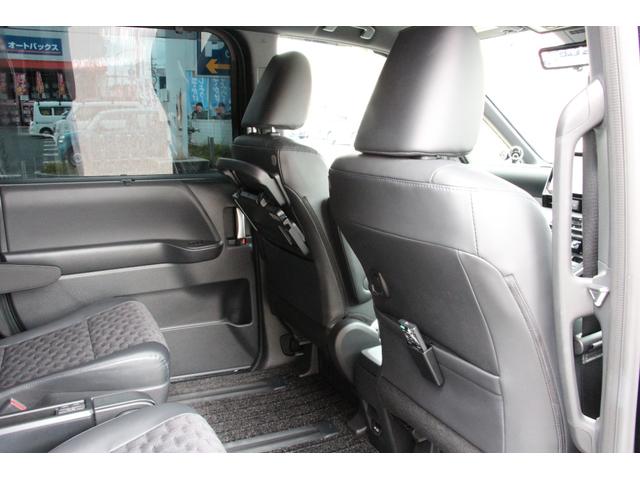 ヴォクシー ハイブリッドS-Z TEIN製車高調 EDFC 社外18インチ4WD (純正部品あり)全周囲カメラ ナビ オートクルーズコントロール レーンアシスト パークアシスト 衝突被害軽減システム 両側電動スライドドア(38枚目)