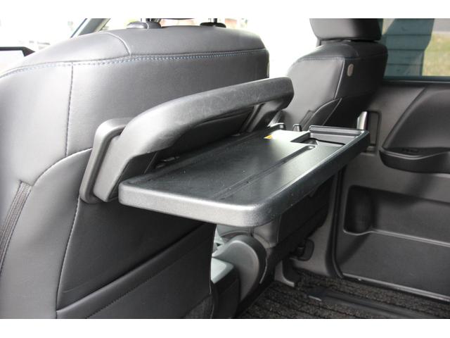 ヴォクシー ハイブリッドS-Z TEIN製車高調 EDFC 社外18インチ4WD (純正部品あり)全周囲カメラ ナビ オートクルーズコントロール レーンアシスト パークアシスト 衝突被害軽減システム 両側電動スライドドア(44枚目)