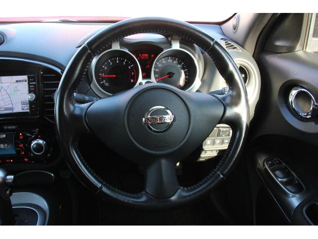 ジューク １５ＲＸ　Ｖセレクション　バックカメラ　レーンアシスト　衝突被害軽減システム　ナビ　ＴＶ　オートライト　アルミホイール　スマートキー　アイドリングストップ　電動格納ミラー　ＣＶＴ　盗難防止システム　衝突安全ボディ　ＣＤ（6枚目）