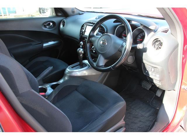 ジューク １５ＲＸ　Ｖセレクション　バックカメラ　レーンアシスト　衝突被害軽減システム　ナビ　ＴＶ　オートライト　アルミホイール　スマートキー　アイドリングストップ　電動格納ミラー　ＣＶＴ　盗難防止システム　衝突安全ボディ　ＣＤ（23枚目）