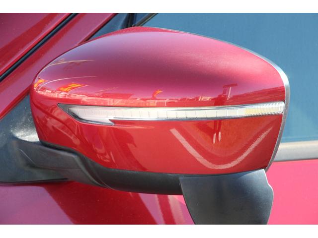 ジューク １５ＲＸ　Ｖセレクション　バックカメラ　レーンアシスト　衝突被害軽減システム　ナビ　ＴＶ　オートライト　アルミホイール　スマートキー　アイドリングストップ　電動格納ミラー　ＣＶＴ　盗難防止システム　衝突安全ボディ　ＣＤ（66枚目）