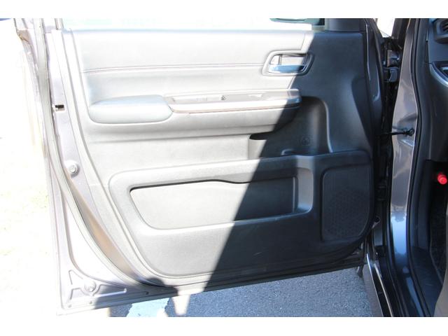 ステップワゴンスパーダ スパーダハイブリッド G・EX ホンダセンシング ETC バックカメラ ナビ TV オートクルーズコントロール レーンアシスト 衝突被害軽減システム 両側スライドドア オートライト LEDヘッドランプ スマートキー シートヒーター 3列シート CVT(52枚目)