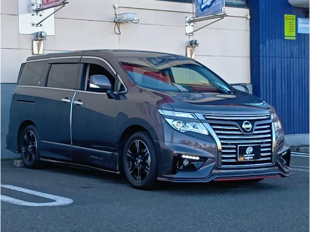 エルグランド ３５０ハイウェイスターアーバンクロム　ドライブレコーダー　ＥＴＣ　バックカメラ　ナビ　クリアランスソナー　オートクルーズコントロール　レーンアシスト　衝突被害軽減システム　両側電動スライドドア　オートライト　ＬＥＤヘッドランプ（14枚目）