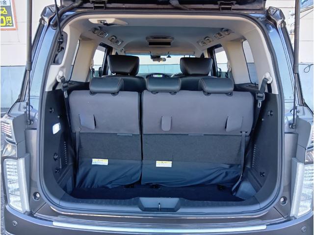 エルグランド ３５０ハイウェイスターアーバンクロム　ドライブレコーダー　ＥＴＣ　バックカメラ　ナビ　クリアランスソナー　オートクルーズコントロール　レーンアシスト　衝突被害軽減システム　両側電動スライドドア　オートライト　ＬＥＤヘッドランプ（20枚目）