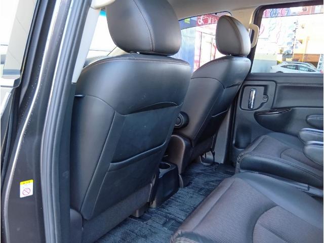 エルグランド ３５０ハイウェイスターアーバンクロム　ドライブレコーダー　ＥＴＣ　バックカメラ　ナビ　クリアランスソナー　オートクルーズコントロール　レーンアシスト　衝突被害軽減システム　両側電動スライドドア　オートライト　ＬＥＤヘッドランプ（40枚目）