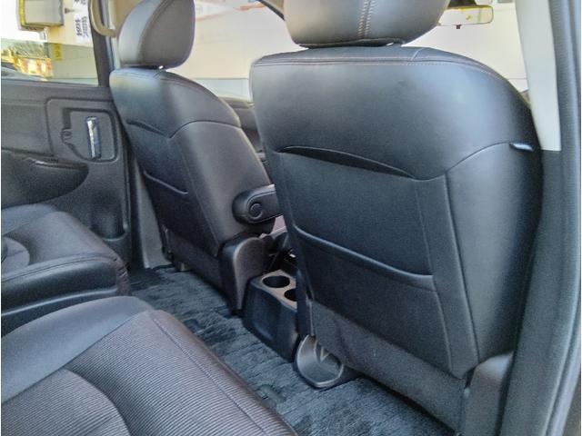 エルグランド ３５０ハイウェイスターアーバンクロム　ドライブレコーダー　ＥＴＣ　バックカメラ　ナビ　クリアランスソナー　オートクルーズコントロール　レーンアシスト　衝突被害軽減システム　両側電動スライドドア　オートライト　ＬＥＤヘッドランプ（41枚目）